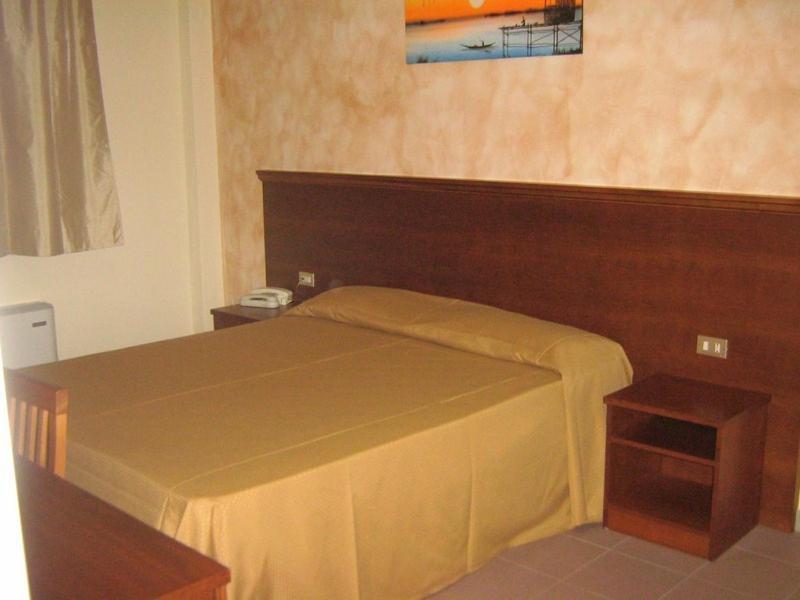 Hostiliae Ciminiera Hotel Ostiglia Extérieur photo
