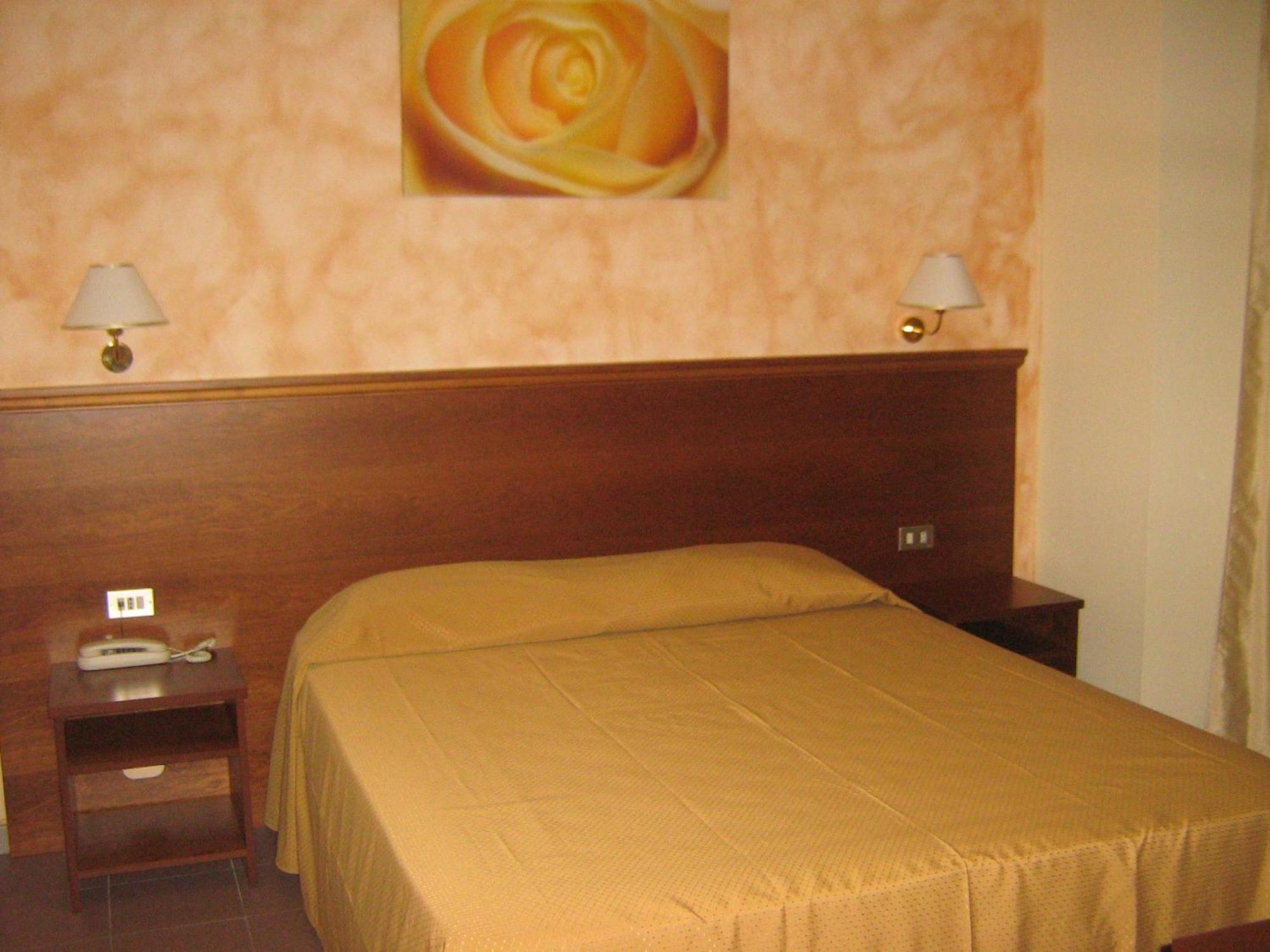Hostiliae Ciminiera Hotel Ostiglia Extérieur photo