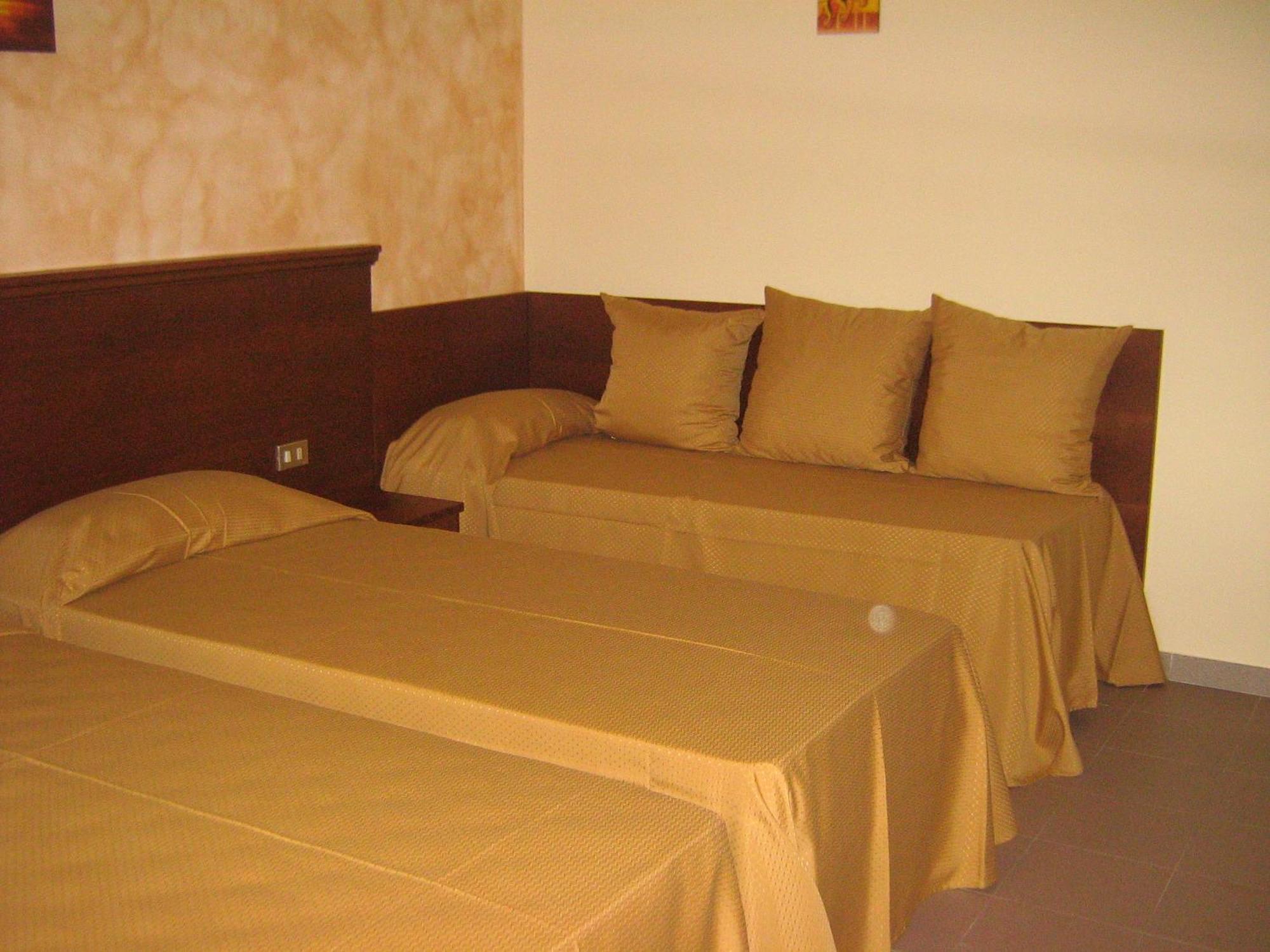 Hostiliae Ciminiera Hotel Ostiglia Extérieur photo
