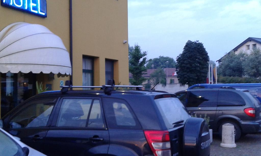 Hostiliae Ciminiera Hotel Ostiglia Extérieur photo