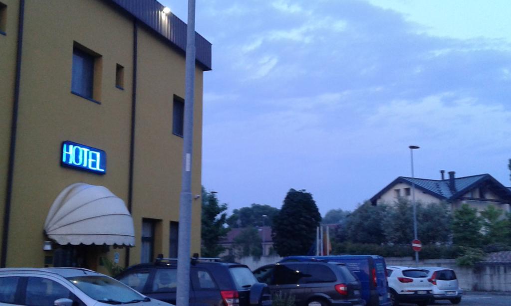 Hostiliae Ciminiera Hotel Ostiglia Extérieur photo