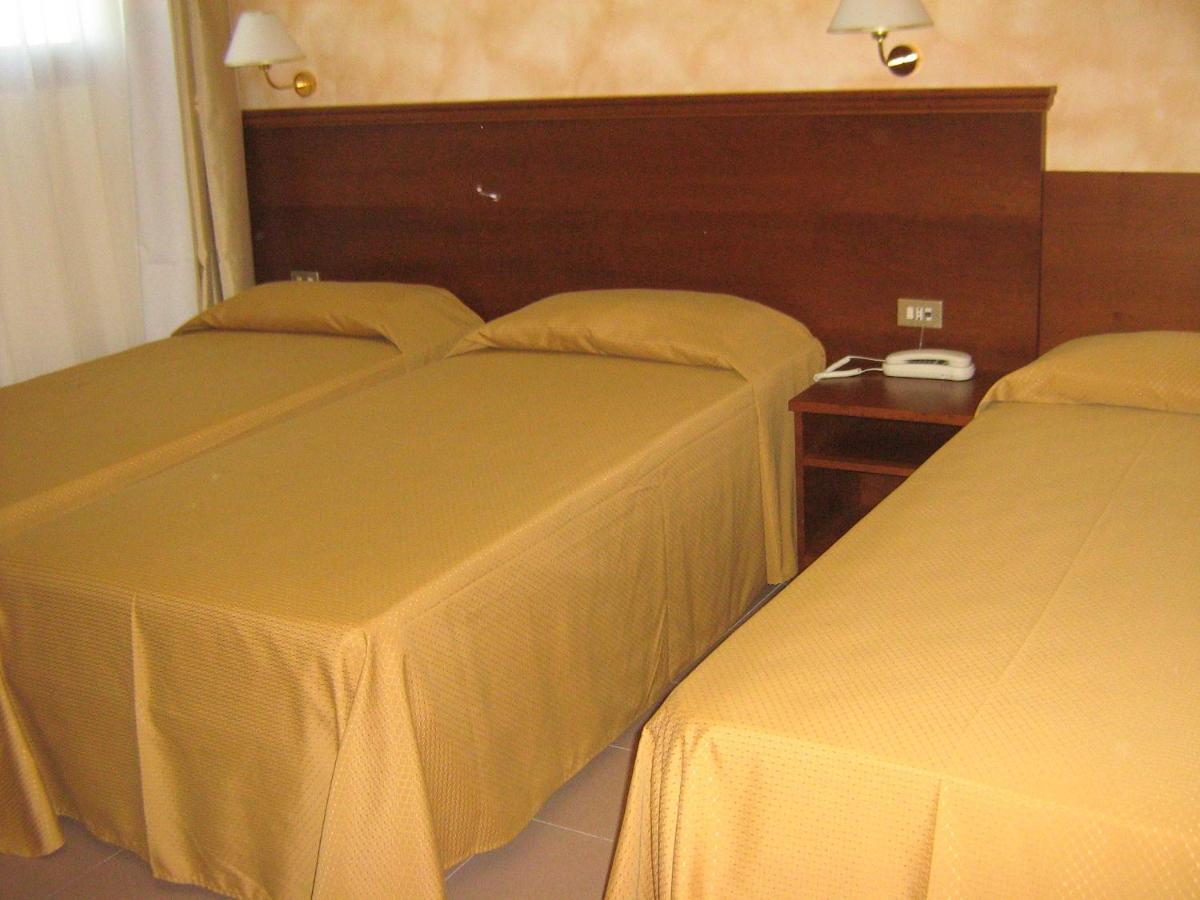 Hostiliae Ciminiera Hotel Ostiglia Chambre photo